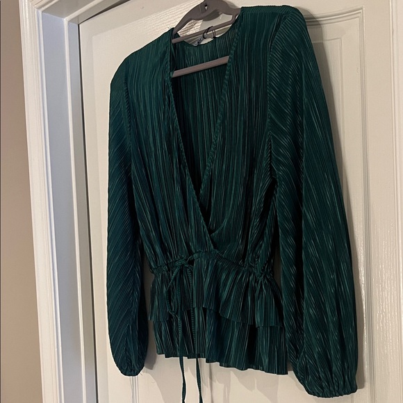 Zara Emerald Pleated Blouse with Waist Tie - Picture 3 of 4